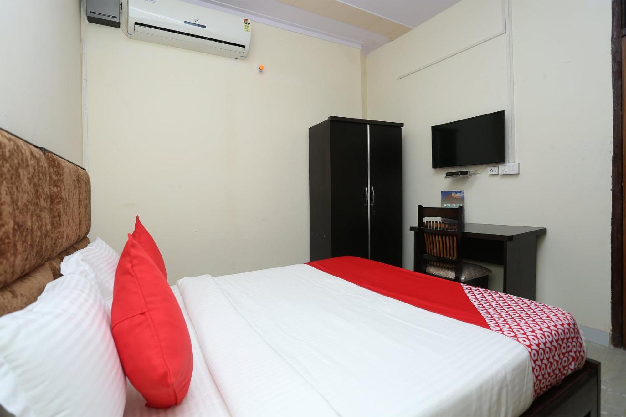 Hotel O Awesome Villa Near Appu Ghar Gurgaon Zewnętrze zdjęcie